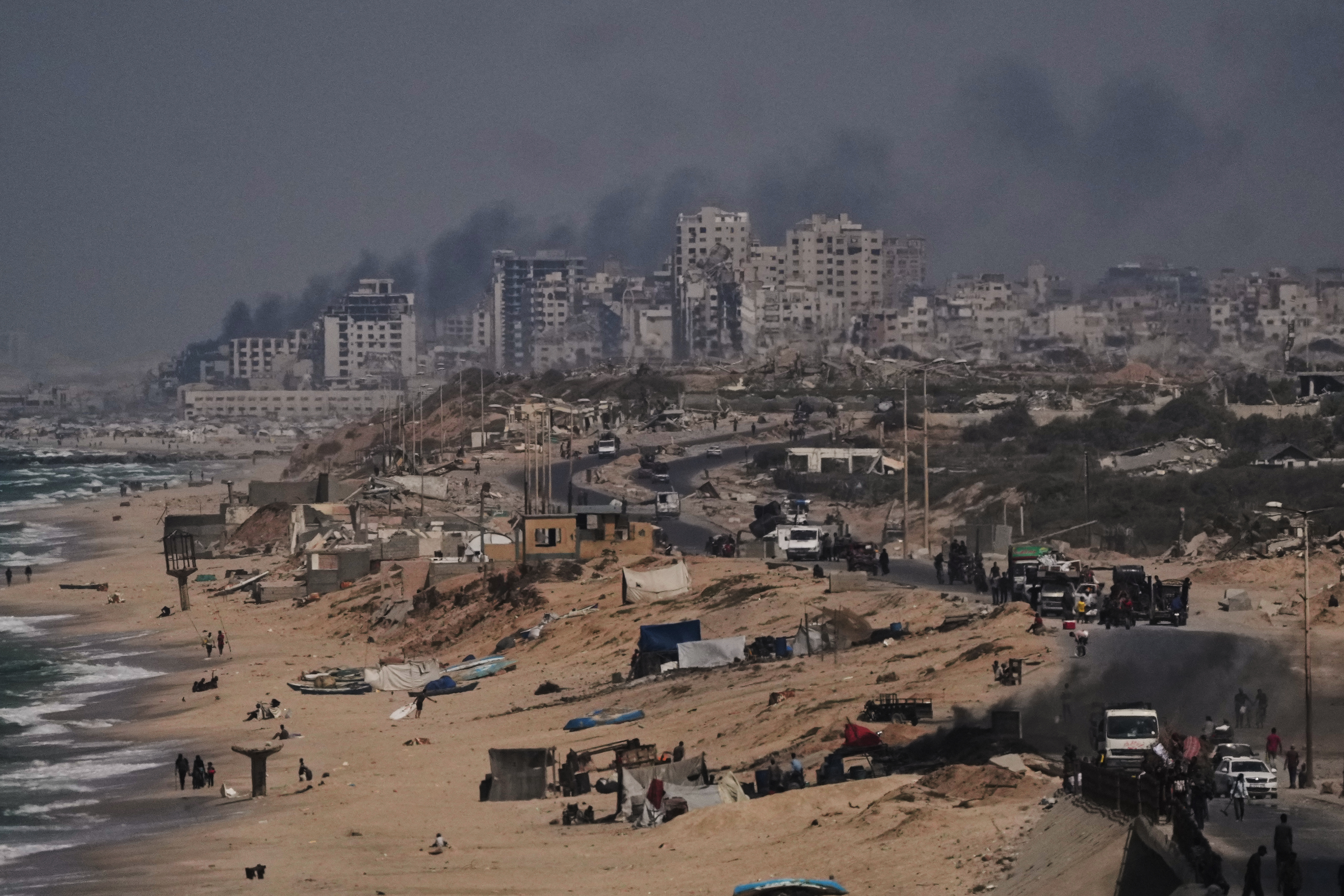 Israeli forces kill at least 50 Palestinians: Gaza civil defense 